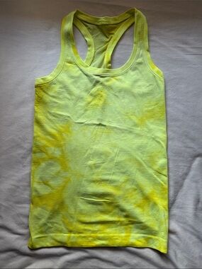 Lululemon swiftly size 2